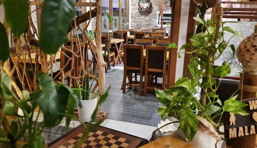 پانسیون Maladiwa Beach & Spa