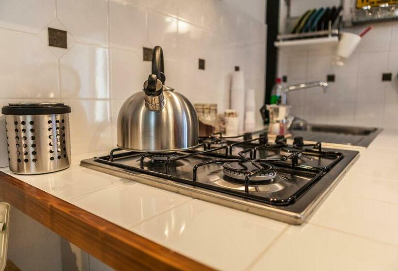 펜션 Morry S Lodge Guest House