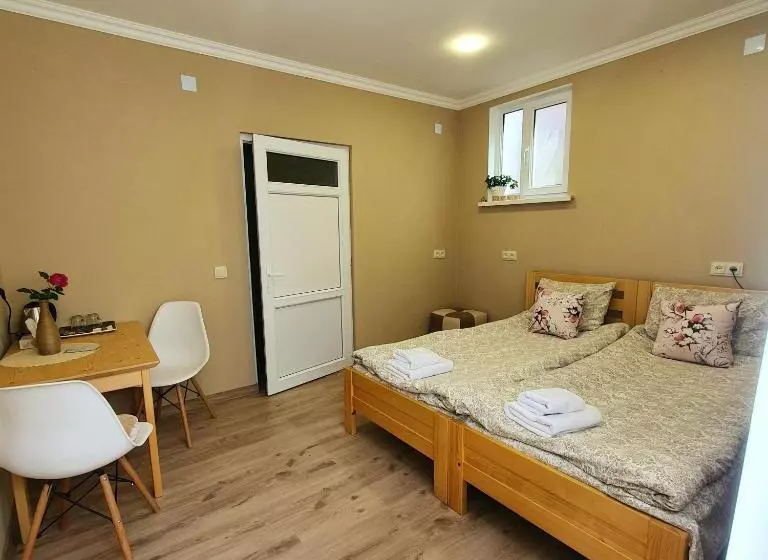 Majatalo Sunhome Stepanavan Guest House