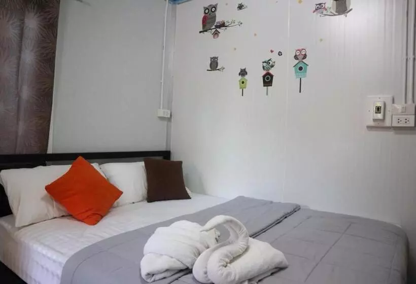 Retkeilymaja Baan Suchanuch