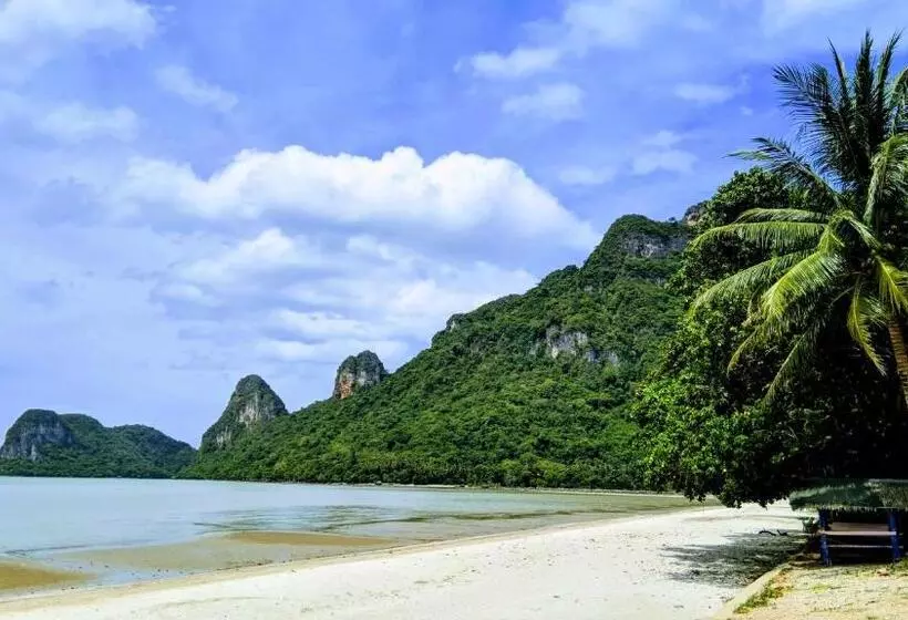 Retkeilymaja Baan Suchanuch