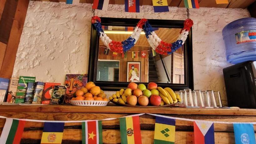 فندق صغير Hostal Sol Y Luna