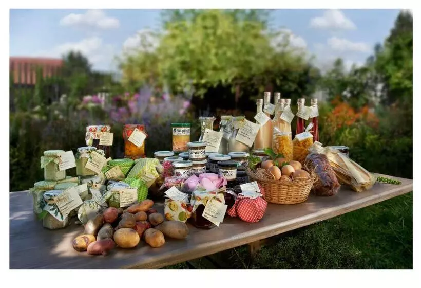 Retkeilymaja Landhaus Apartments