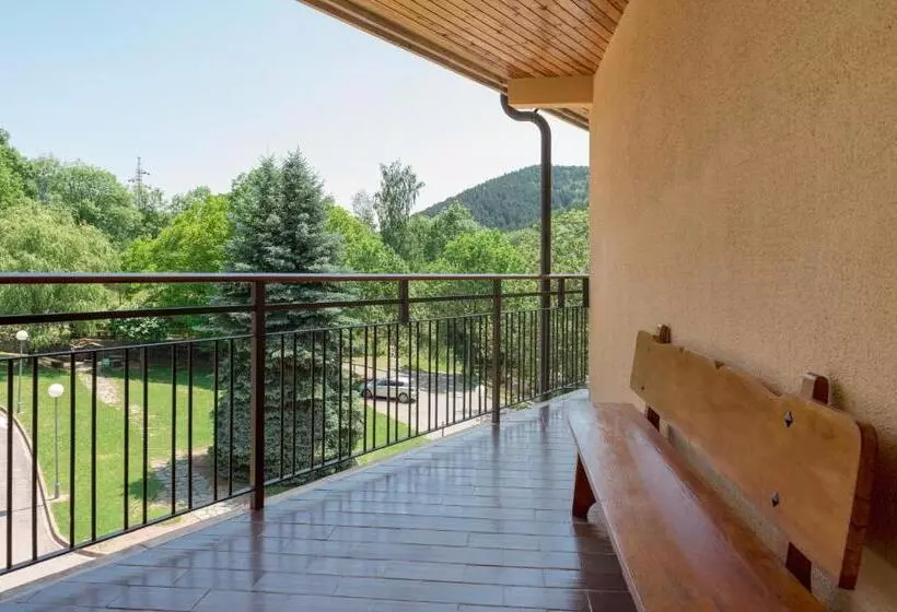 ユースホステル Planoles Xanascat