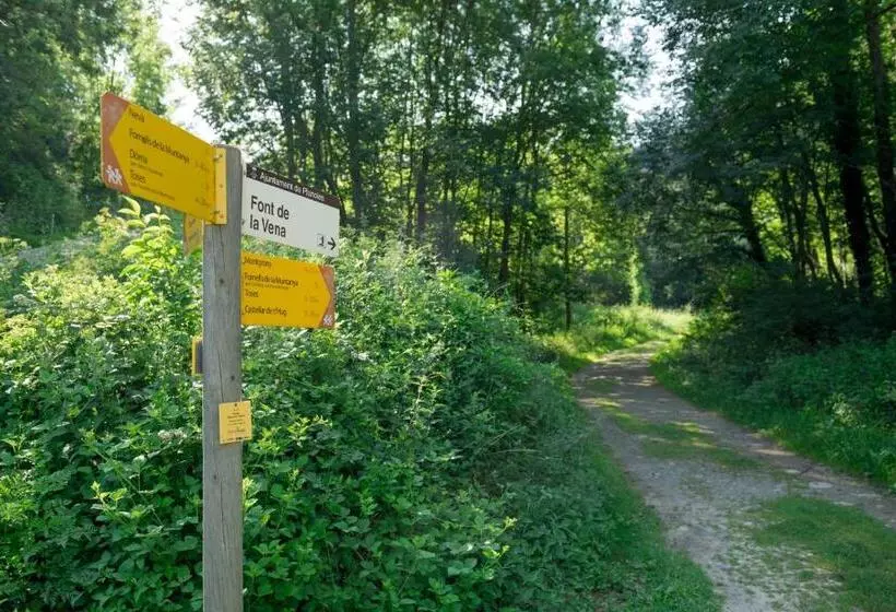 ユースホステル Planoles Xanascat