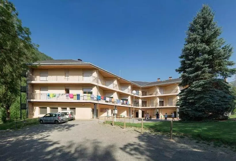 ユースホステル Planoles Xanascat