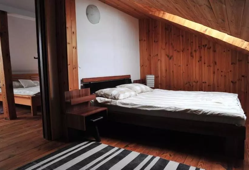 Retkeilymaja Ranczo Sielanka