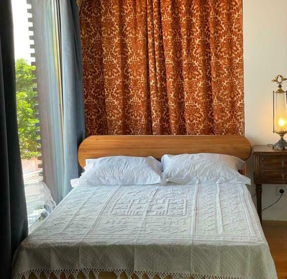 مبيت وإفطار Altavista