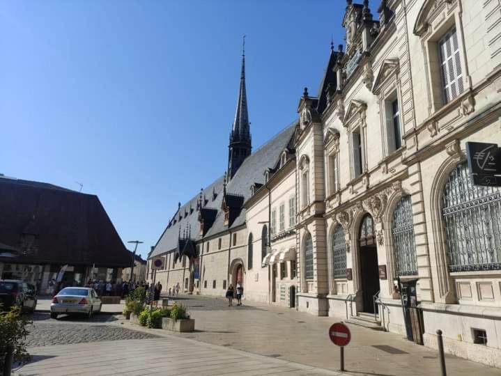 مبيت وإفطار Le Bois De Laval