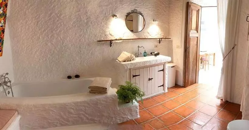 Aamiaismajoitus (B&B) Sansofi Guesthouse