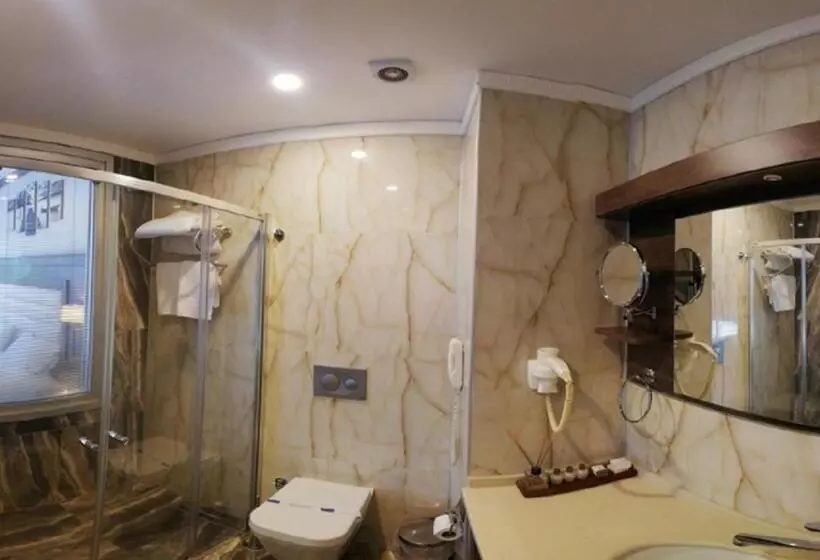 şelale Otel