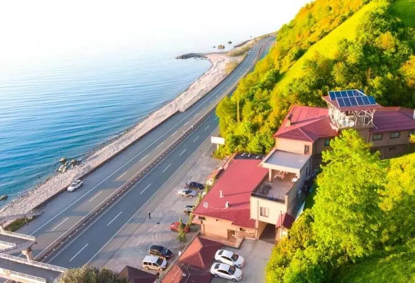 şelale Otel