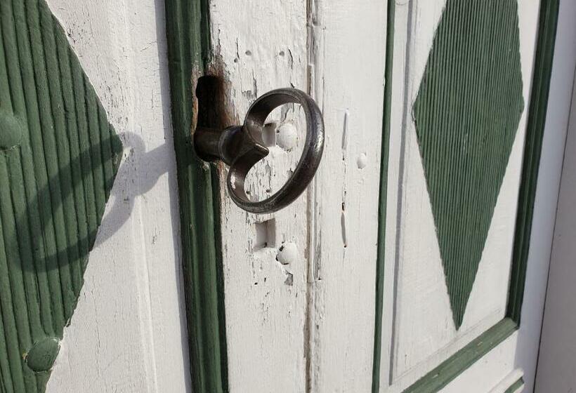 Hofra Bed & Breakfast