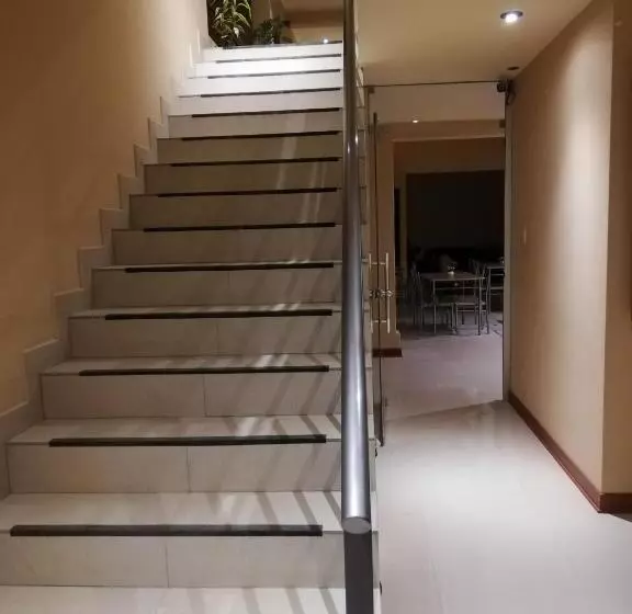 هتل Caxa Wasi