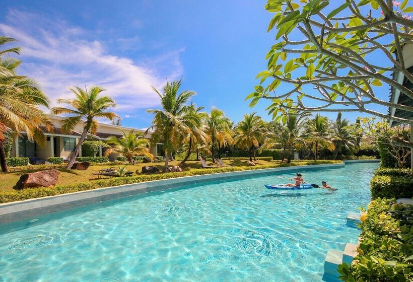 هتل Craft Resort & Villas, Phuket Town