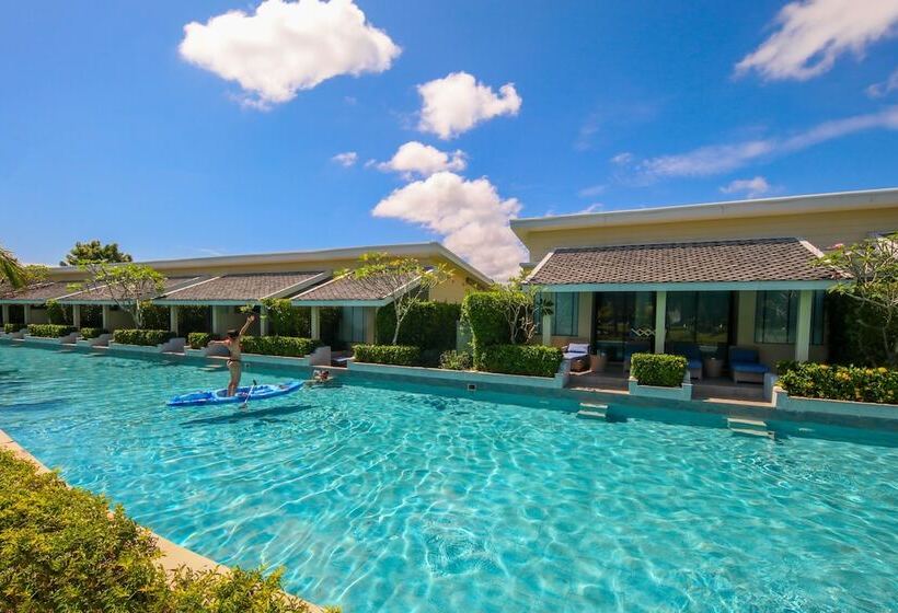 هتل Craft Resort & Villas, Phuket Town