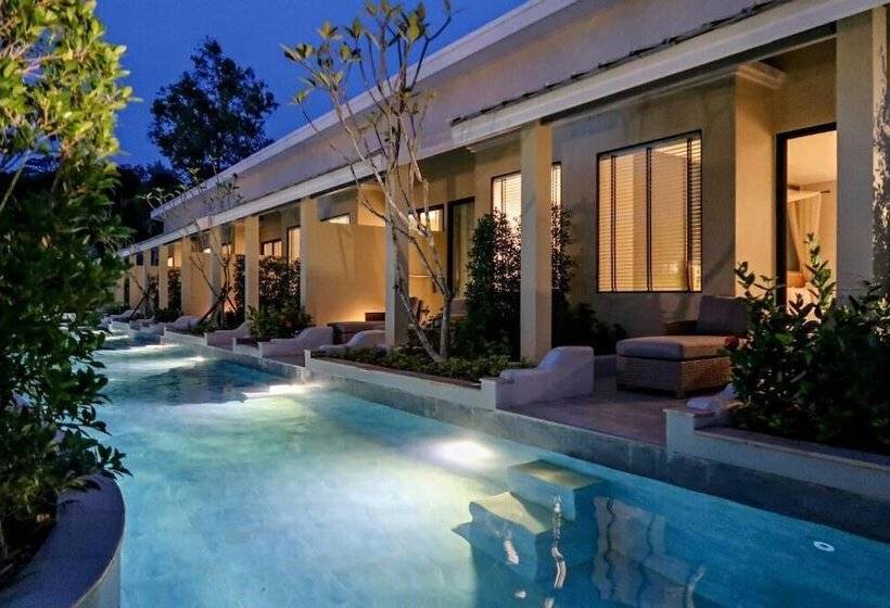 هتل Craft Resort & Villas, Phuket Town