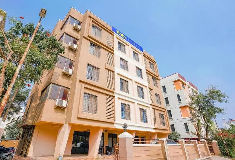 Fabhotel 24 Baner   Nr Mcf Camp