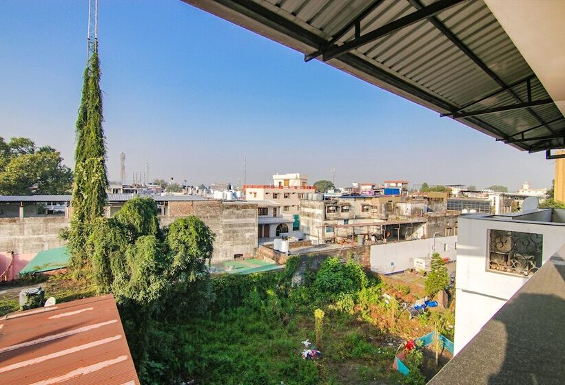 Fabhotel City Palace