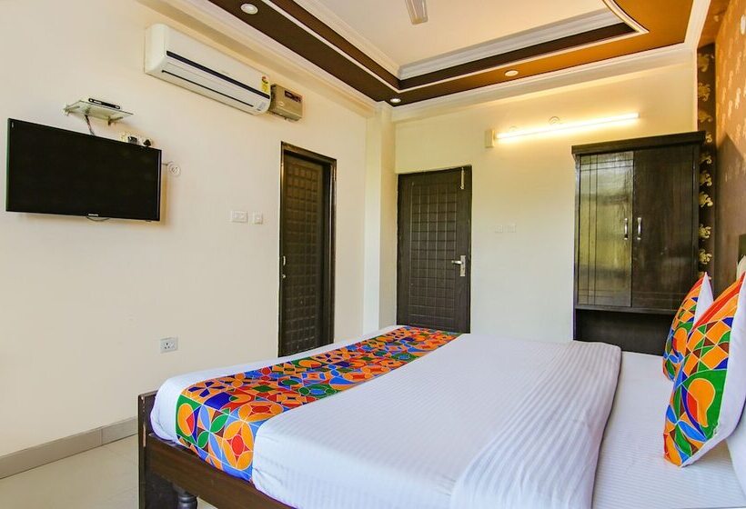 Fabhotel City Palace