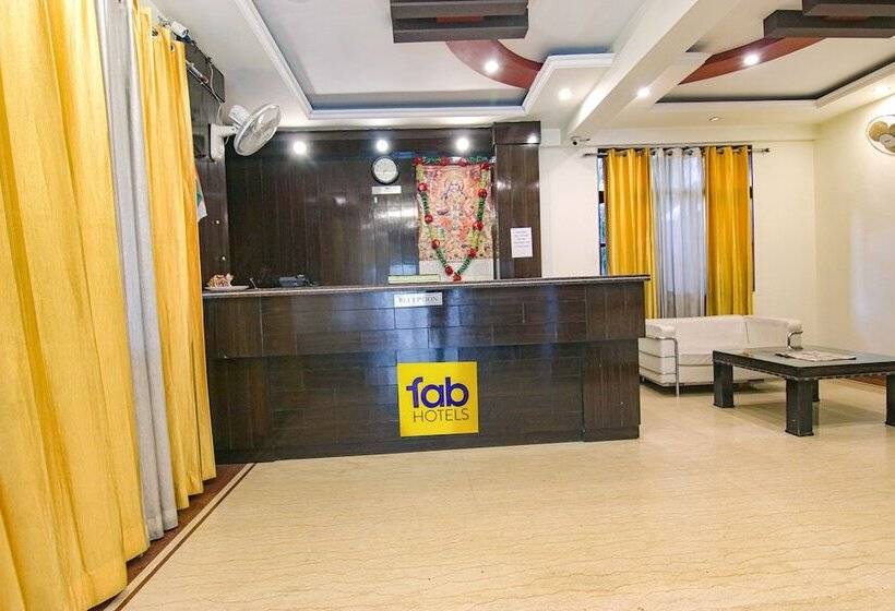 Fabhotel City Palace