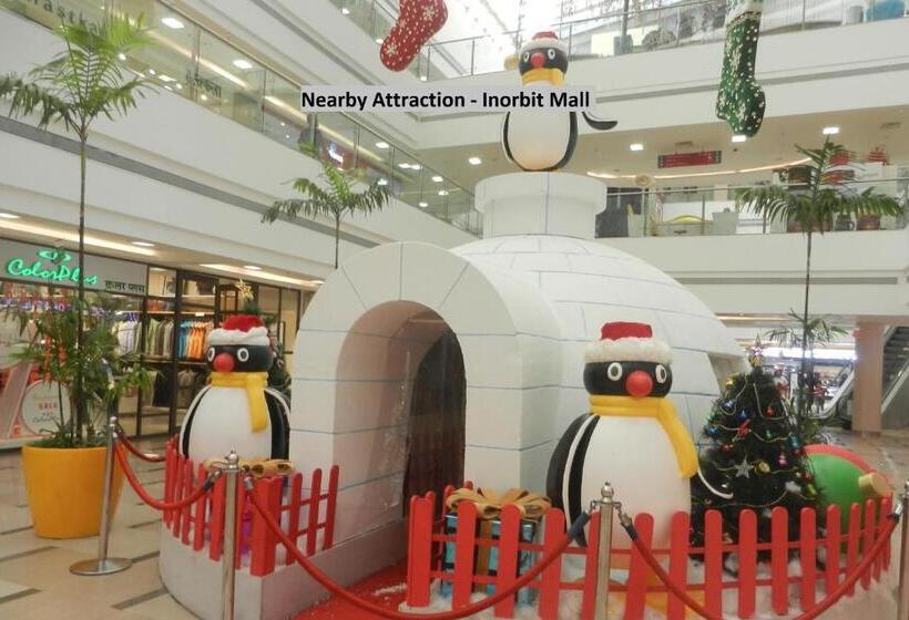 ホテル Oyo 19160 Dev Shelter