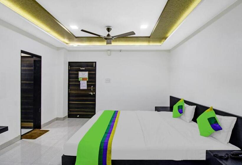 בית מלון כפרי Treebo Baby Pearl