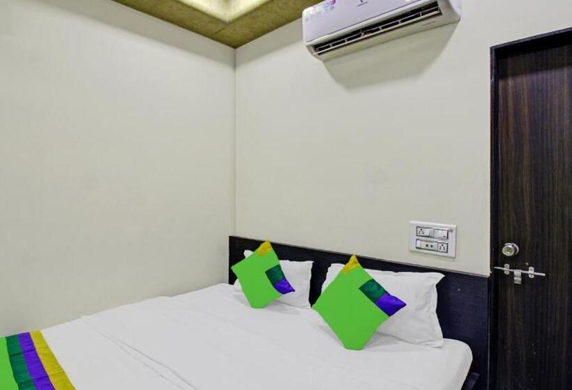 בית מלון כפרי Treebo Baby Pearl