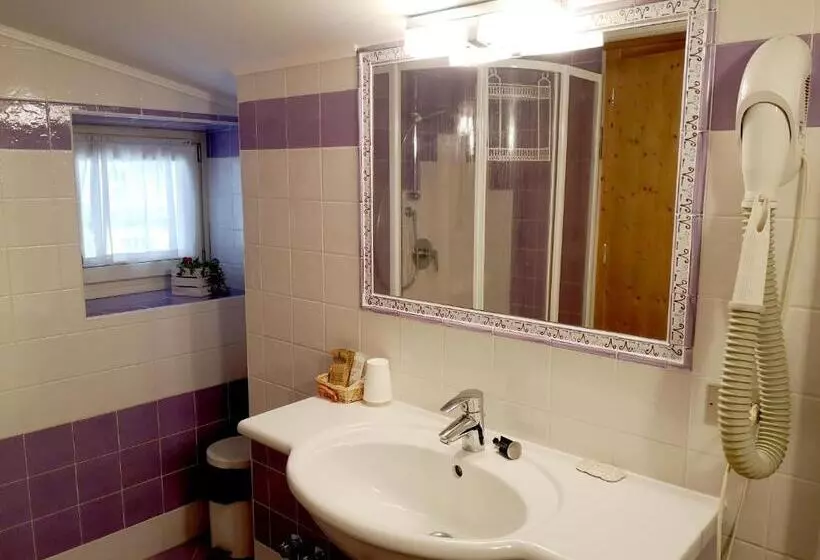 Hotelli Villa Milano