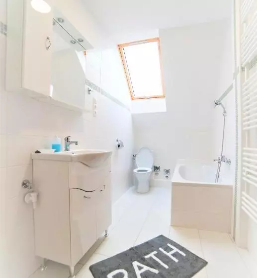 Majatalo Brillwellness