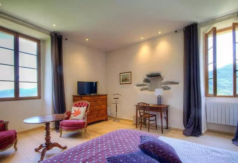 ペンション Castellu D Orezza