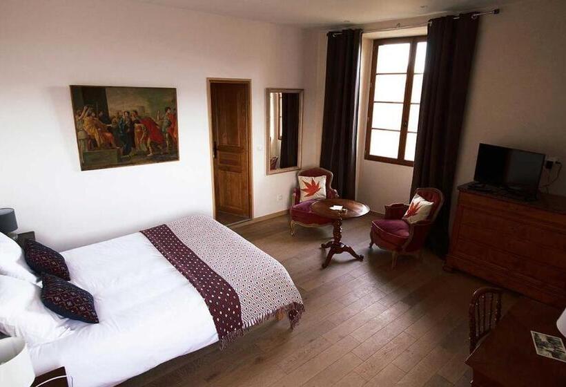 بنسيون Castellu D Orezza