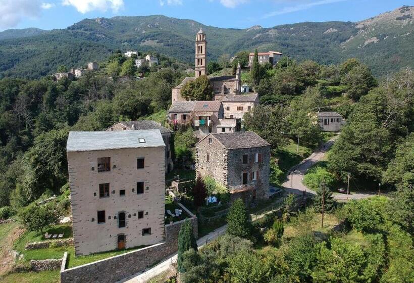 بنسيون Castellu D Orezza