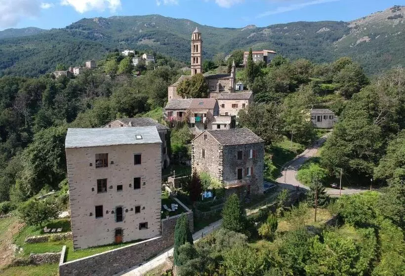 ペンション Castellu D Orezza