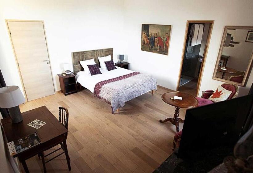 بنسيون Castellu D Orezza