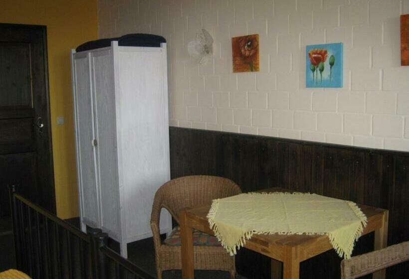 Pensió Die Bunte Kuh In Federow