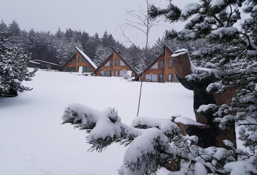 Lomakeskus Forest Houses,форест хаусис