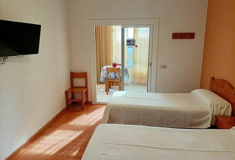 Apartamentos Sol Y Luna 3000