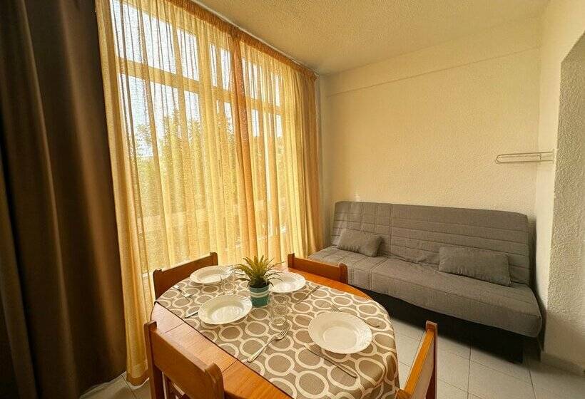 Apartamentos Sol Y Luna 3000