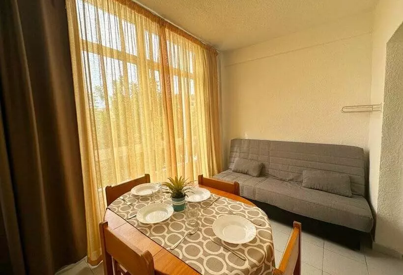 Apartamentos Sol Y Luna 3000