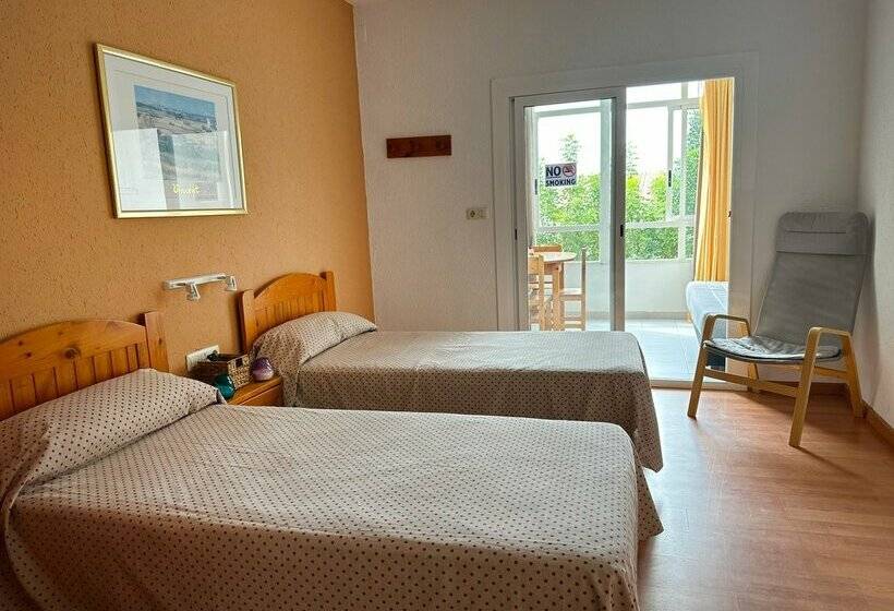 Apartamentos Sol Y Luna 3000