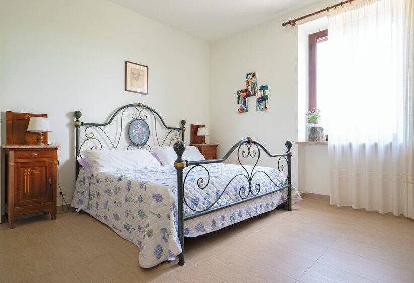 هتل Tenuta Di Corbara