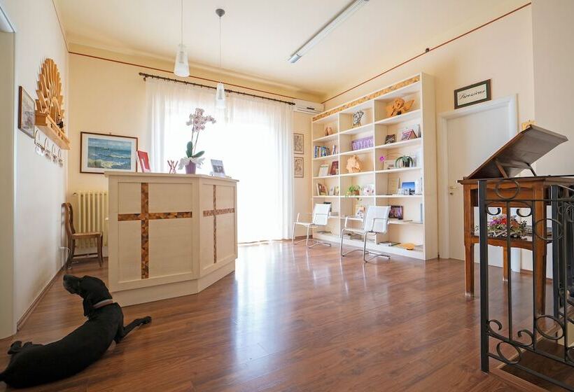 هتل Tenuta Di Corbara