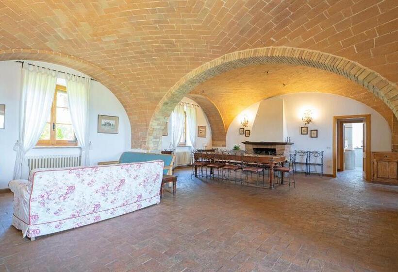 هتل Tenuta Di Corbara