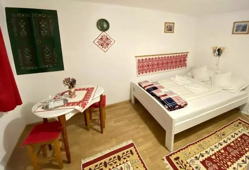 ペンション Casa Kelemen Irén