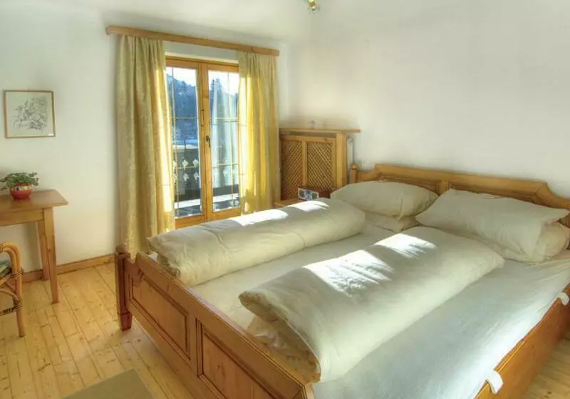 ペンション Chalet Sonne