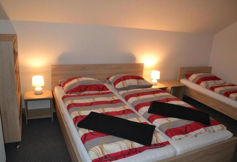 ペンション Privát Miško