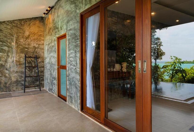 Captain Hook Resort @koh Kood