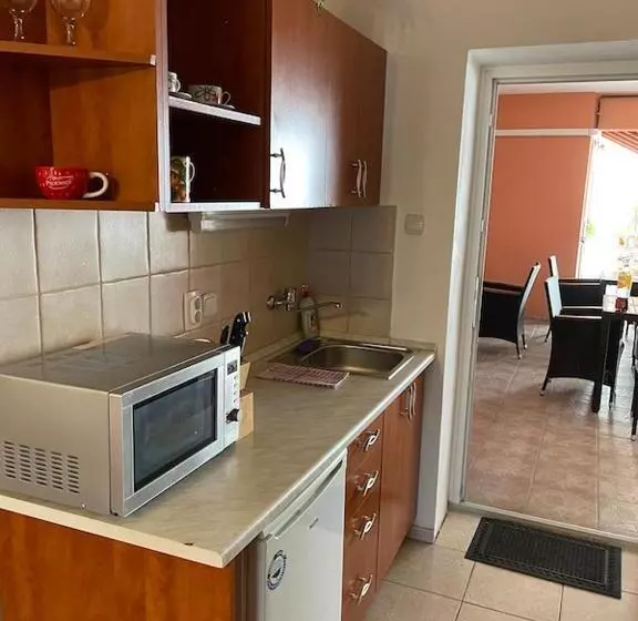 Majatalo Adria Penzión