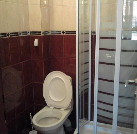 ペンション Adria Penzión